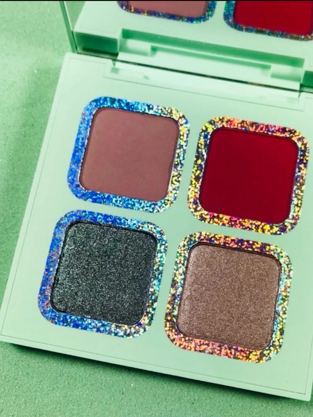 KYLIE COSMETICS KOURT Eyeshadow Palette Auth Discontinued McBling ⭐️⭐️⭐️⭐️⭐️